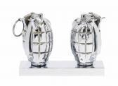 BARKER Clive Two Hand Grenades BARKER Clive Two Hand Grenades