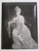 BARNETT Henry Walter Portrait On Enamel Of Queen Mary BARNETT Henry Walter Portrait On Enamel Of Queen Mary
