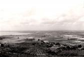 BASILICO Gabriele Lago Trasimeno. Vista Da Monte Gualandro BASILICO Gabriele Lago Trasimeno. Vista Da Monte Gualandro