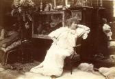 BERNHARDT Sarah (paris, 1844 - Paris, 1923)
Assise Chez Elle, Le 3 Juin 1896 BERNHARDT Sarah (paris, 1844 - Paris, 1923)
Assise Chez Elle, Le 3 Juin 1896