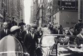 daumann henri John And Jacqueline Kennedy During Presidential Campaign - Parade On Broadway daumann henri John And Jacqueline Kennedy During Presidential Campaign - Parade On Broadway