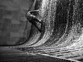 GLADWELL Shaun Guide To Recent Architecture: Fountains (excerpt) GLADWELL Shaun Guide To Recent Architecture: Fountains (excerpt)