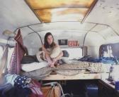 HUNTER Tom Traveller Series I (girl In The Bus) HUNTER Tom Traveller Series I (girl In The Bus)