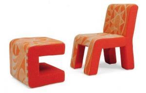  - ineke_hans-orange_chair_and_foot_stool~OMf60300~10530_20090913_3317_34