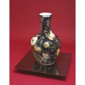 MEEKYOUNG SHIN Translation- Vase MEEKYOUNG SHIN Translation- Vase