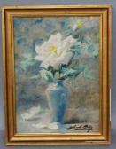 ODIN Blanche Vase De Roses Blanches ODIN Blanche Vase De Roses Blanches