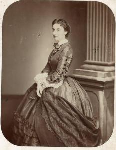 ADAM SALOMON Antoine Samuel 1811-1881,Portrait d'une jeune femme,1870,Artprecium FR 2021-09-30