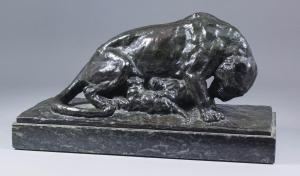 ALEXANDER E.M,figure of lioness and her cubs,20th Century,Canterbury Auction GB 2019-02-05