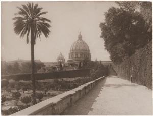 ALINARI Fratelli 1854-1920,View of St. Peter's, Rome,1900,Galerie Bassenge DE 2023-06-14