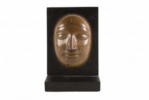 ANONYMOUS,A copper mask on wooden pedestal,19th century,Zeeuws NL 2018-03-20