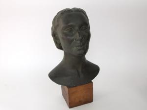 ANONYMOUS,bust of Dame Alicia Markova,Wotton GB 2017-05-24