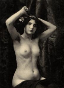 ANONYMOUS,Female nude study,1900,Galerie Bassenge DE 2010-06-03