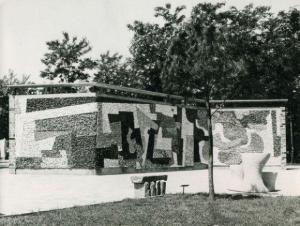 ANONYMOUS,GRANDE MOSAIQUE DE RICHTER ET GRANDE SCULPTURE EN ,1964,Cornette de Saint Cyr 2011-04-21