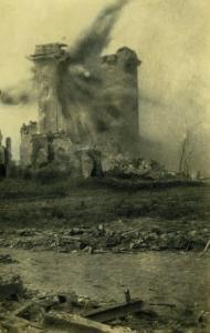 ANONYMOUS,Nieuport Explosion de la tour de l'église,1914,Chayette et Cheval FR 2014-11-15