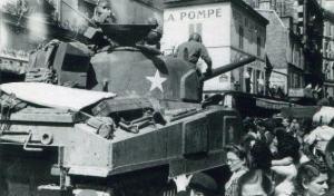 ANONYMOUS,Paris, chars de la 2ème DB rue de la Pompe,,1944,Chayette et Cheval FR 2014-11-15