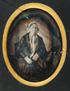 ANONYMOUS,Portrait de Mme Menut de Latonne, née en 1787 et p,1850,Tajan FR 2014-04-17