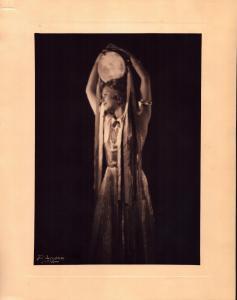 Baccarini Roberto 1900-1900,Magnifico ritratto Clara Tabody,1935,Bertolami Fine Arts IT 2024-02-20