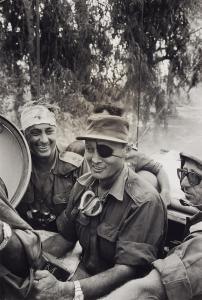 BAR AM Micha 1930,General Ariel Sharon and Moshe Dayan. After the Sa,Lempertz DE 2021-06-17