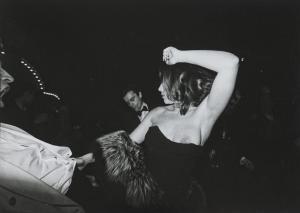 Baumann Arnaud 1953,Danseuse au sein nu, Le Palace, Paris,1979,Yann Le Mouel FR 2023-06-06