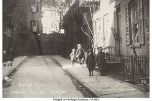 BEALS Jessie Tarbox 1870-1942,Patchin Place, Greenwich Village, New York,Heritage US 2021-10-13
