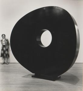 BECK Richard 1912-1985,Inge King at Realities Gallery,1977,Leonard Joel AU 2021-03-31