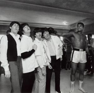 BENSON Harry 1929-1998,The Beatles and Cassius Clay, Miami Beac,1964,Phillips, De Pury & Luxembourg 2023-07-14