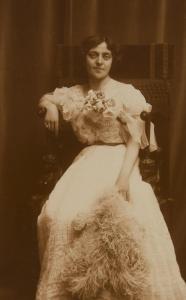 BERTIERI Oreste 1870-1908,Woman portrait, Torino,1900,Minerva Auctions IT 2012-11-28