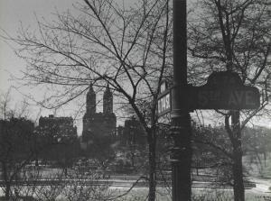BING Ilse 1899-1998,Central Park from Fifth Avenue,1936,Christie's GB 2017-10-10