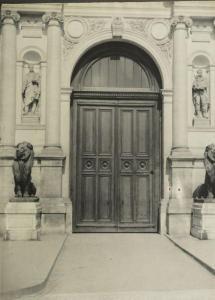 blancard Hippolyte 1843-1924,Paris, Hotel de Ville, une des portes,Yann Le Mouel FR 2019-07-03