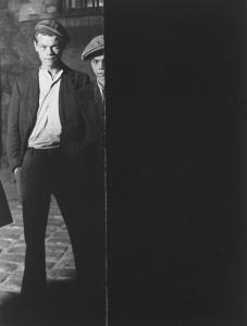 BRASSAI Gyula Halász,Deux Voyous de la bande du Grand Albert, Quartier ,1932,Christie's 2024-04-03