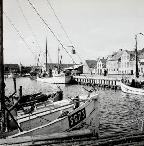 BUBLEY Esther 1921-1998,Faaborg Harbor, Denmark,1954,Bonhams GB 2023-08-29
