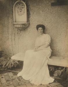 BUEHRMANN Elizabeth 1886-1962,Selected Images,1900,Phillips, De Pury & Luxembourg US 2014-12-22