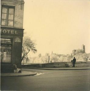 BUFFOTOT Eric,Paris: rue des Deux Ponts,c.1950,Millon & Associés FR 2015-11-10