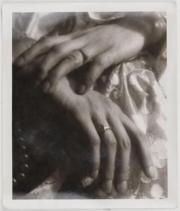 BURGDORF WILL 1905-1944,Damenhände mit Ringen,Kastern DE 2021-09-25