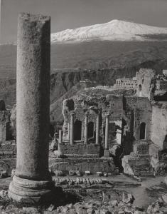 CÜRLIS Peter,View of the Greek Theater in Taormina, Sicily,1960,Galerie Bassenge 2019-06-05
