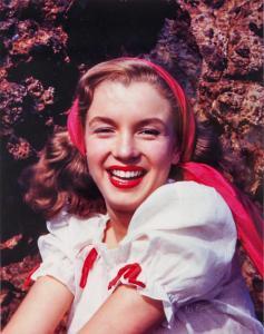 Carroll William J 1915-2014,Norma Jeane #21 (Marilyn Monroe),1945,Desa Unicum PL 2022-11-08