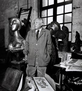 COLOMB Denise,Pablo Picasso dans son atelier de la rue des Grand,1952,Yann Le Mouel 2024-03-22