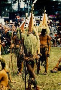 CZAMARSKIEGO Janusza,festiwalu Goroka Show,Desa Unicum PL 2014-05-13