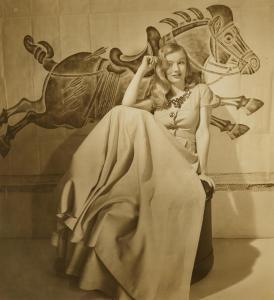 DAHL WOLFE Louise 1895-1989,Veronica Lake for Harper's Bazaar,1941,Bonhams GB 2023-12-11