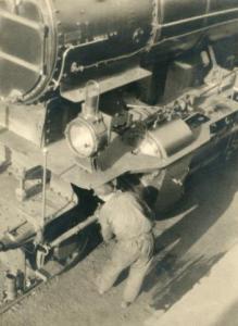 danassy karoly 1904-1966,Train, locomotive et cheminot,1935,Millon & Associés FR 2019-11-05