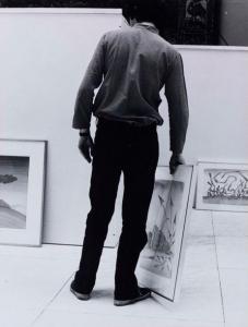 DE KEYSER GILBERT,Portrait lors d'un montage d' Exposition,1970,Cornette de Saint Cyr 2019-05-27