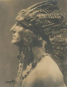 DE ROCHEFORT Charles,Portrait de l'acteur en chef indien,c.1925,Millon & Associés FR 2013-03-19