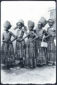 DEPARA Jean 1928-1997,Jeunes filles, Kinshasa, Congo,1970,Yann Le Mouel FR 2019-11-22