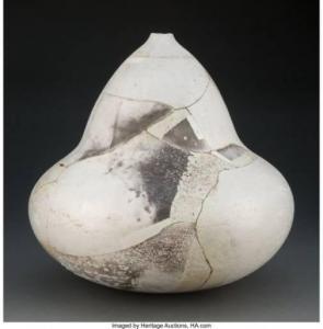 DILLINGHAM Rick 1952-1994,White Pear Shape,1981,Heritage US 2022-02-11