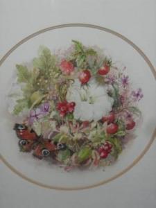 DYSON Nancy,Berries and Butterfly, signed roundel,Hartleys Auctioneers and Valuers GB 2008-12-03
