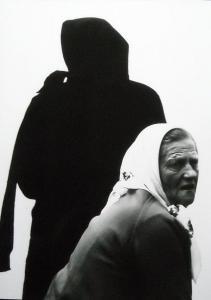 ENDRODI Peter 1951,Fehér-fekete fejkendős asszonyok,1984,Feny Gallery HU 2014-12-05