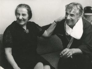 FREIDIN ISAAC,Golda Meir avec Léonard Bernstein en Israël,1970,Millon & Associés FR 2013-03-19