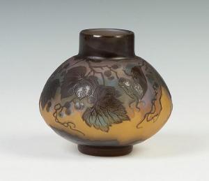 GALLE Algot 1922,Vase with Grape Leaves,Cottone US 2014-09-27