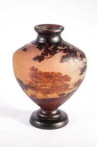 GALLE Emile 1846-1904,Vase à corps ovoïde sur talon et col ourlé,Rossini FR 2015-06-05