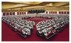 GURSKY Andreas 1955,Hong Kong Stock Exchange,2000,Christie's GB 2024-03-09